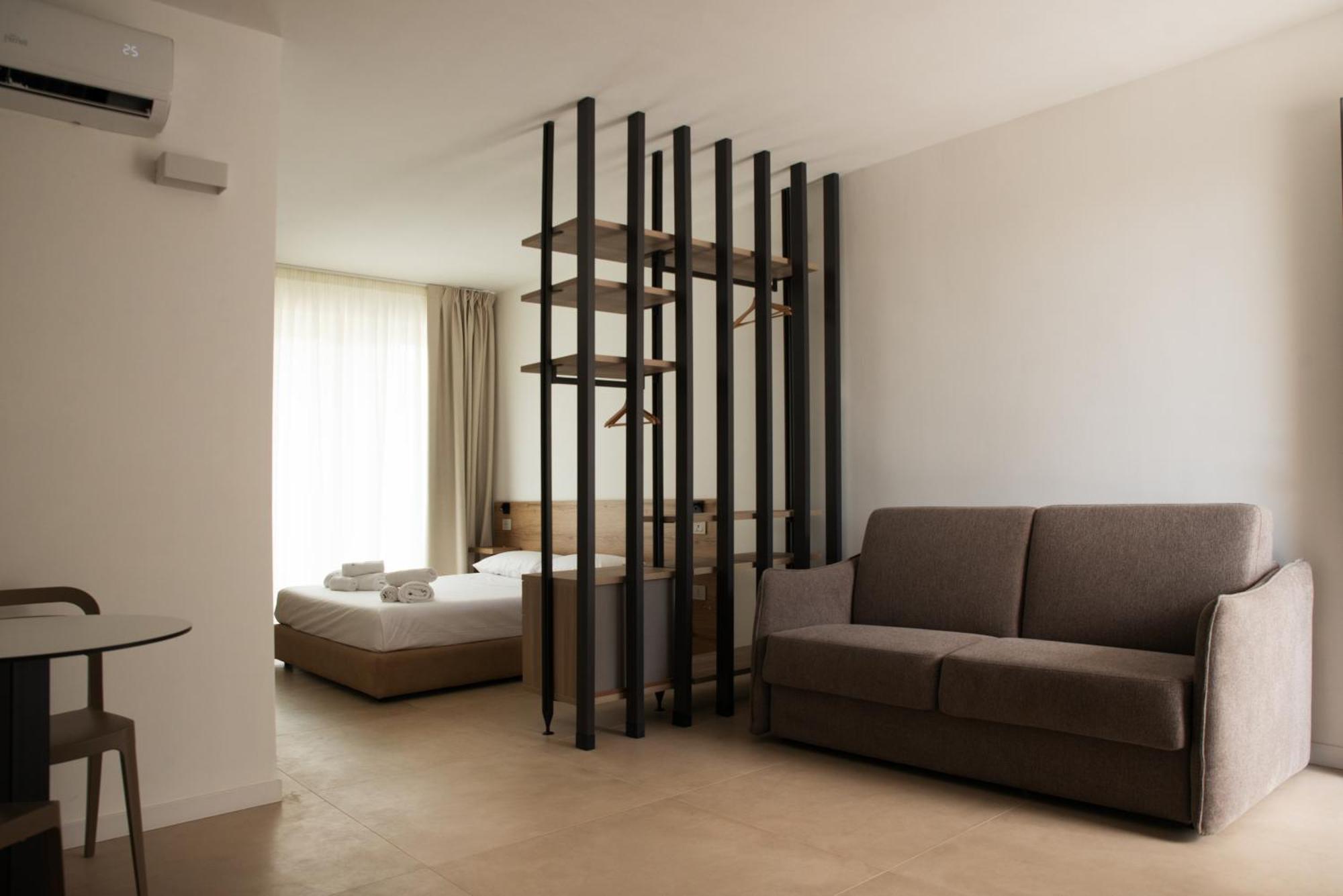 Montedarena Hotel Пулзано Екстериор снимка